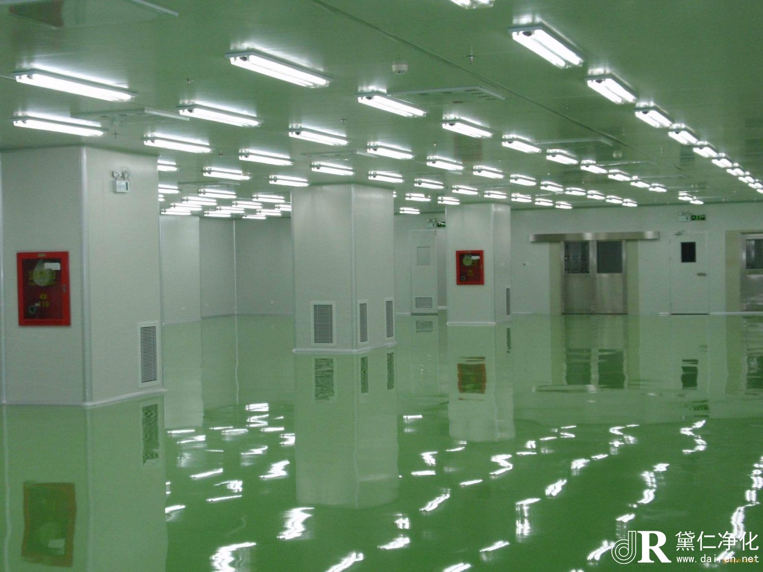 潔凈室工程按用途可分成兩類